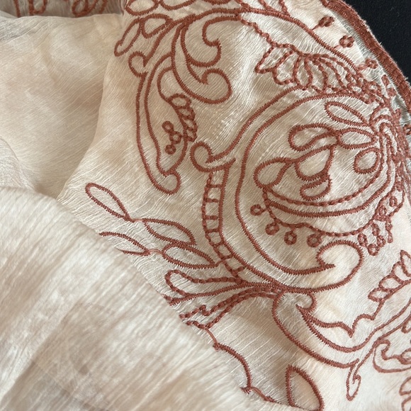 Delicate pink top - Picture 11 of 12